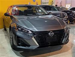 نیسان ئەلتیما